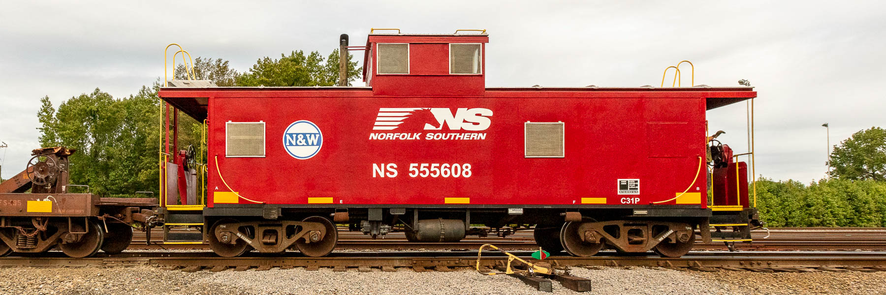 NS 555608 CABOOSE