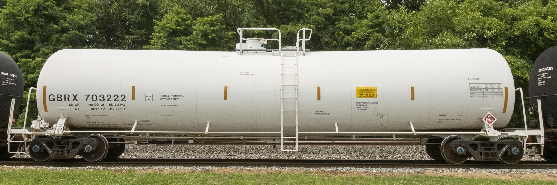 Tank Car GBRX 703222